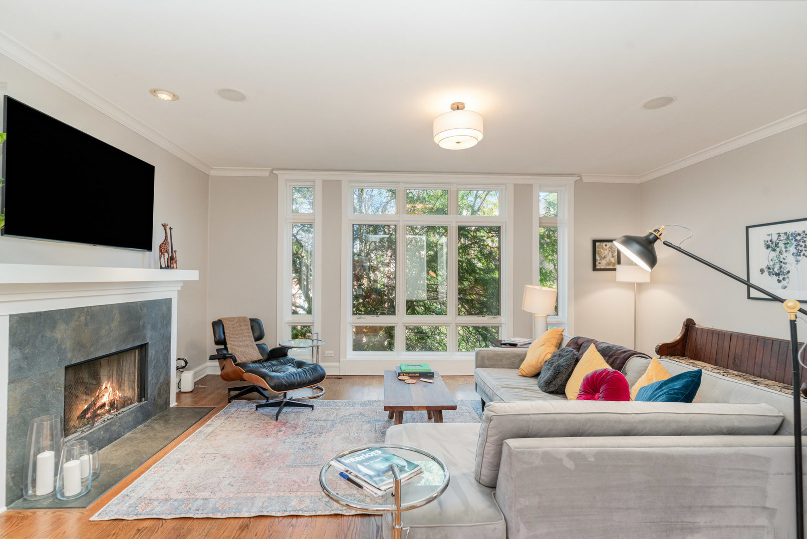 635 W Briar Place 3W