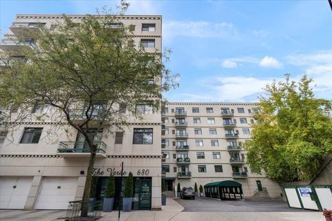 680 N Green Street 412 Chicago IL 60642