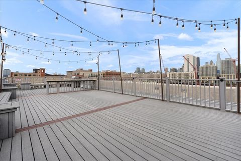 Tiny photo for 680 N Green Street #412, Chicago, IL 60642 (MLS # 12583001)