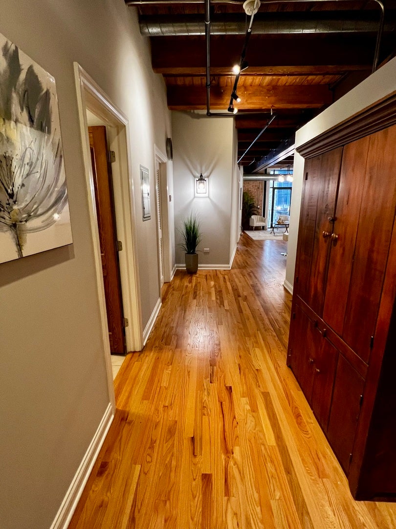 420 W ONTARIO Street 308