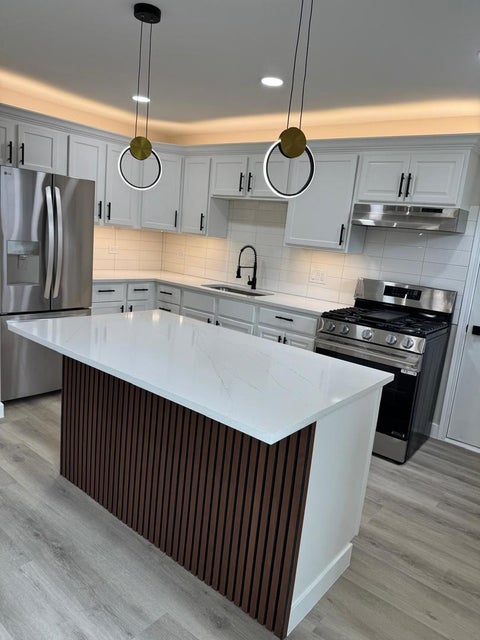 Tiny photo for 144 N Pinecrest Road, Bolingbrook, IL 60440 (MLS # 12748418)