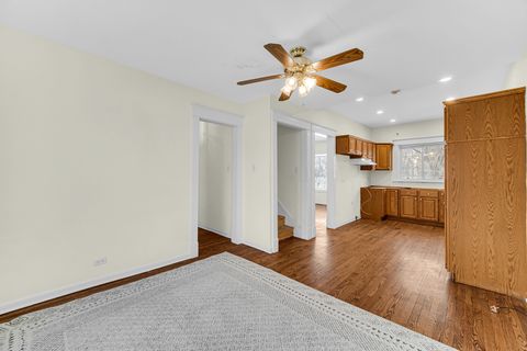 Tiny photo for 831 W North Street, Hinsdale, IL 60521 (MLS # 12552765)