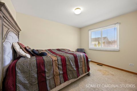 Tiny photo for 2417 Fleetwood Drive, Joliet, IL 60432 (MLS # 12556373)