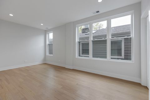 Tiny photo for 1522 W Wolfram Street, Chicago, IL 60657 (MLS # 12323600)