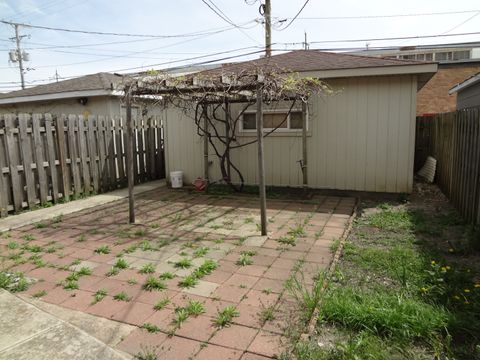 Tiny photo for 5057 W 32nd Place, Cicero, IL 60804 (MLS # 12352439)