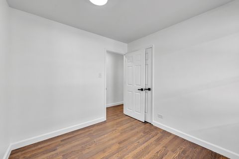 Tiny photo for 7704 S Kilpatrick Avenue, Chicago, IL 60652 (MLS # 12490594)