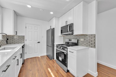 Tiny photo for 7704 S Kilpatrick Avenue, Chicago, IL 60652 (MLS # 12490594)