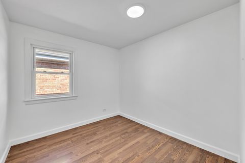 Tiny photo for 7704 S Kilpatrick Avenue, Chicago, IL 60652 (MLS # 12490594)