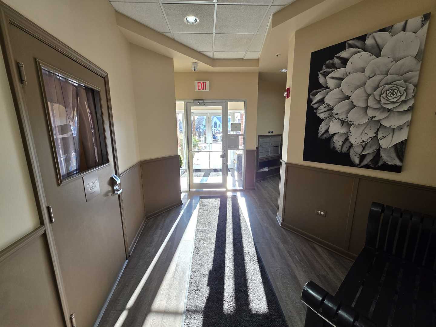 225 Main Street 210
