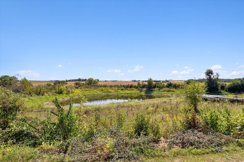 Tiny photo for 638 W Cedarville Road, Freeport, IL 61032 (MLS # 12565957)