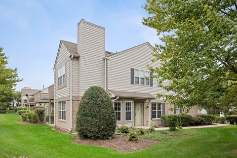 Tiny photo for 1720 Grove Avenue #A, Schaumburg, IL 60193 (MLS # 12743565)