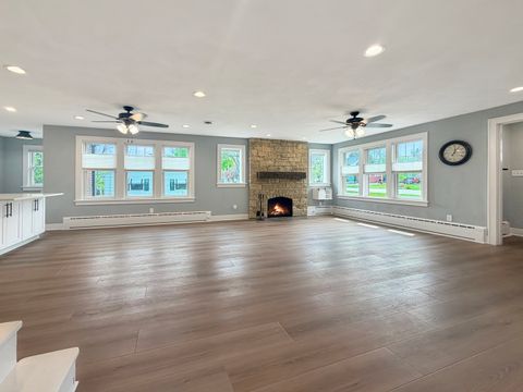 Tiny photo for 1720 W Harrison Street, Freeport, IL 61032 (MLS # 12628835)