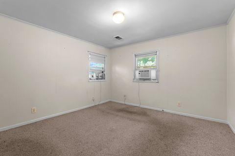 Tiny photo for 819 S Fairfield Avenue, Lombard, IL 60148 (MLS # 12429650)