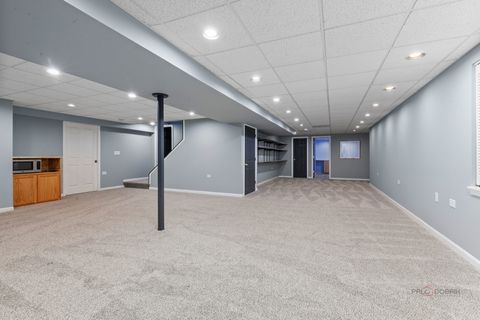 Tiny photo for 597 Treetop Lane, Gurnee, IL 60031 (MLS # 12560010)