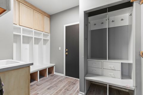 Tiny photo for 597 Treetop Lane, Gurnee, IL 60031 (MLS # 12560010)