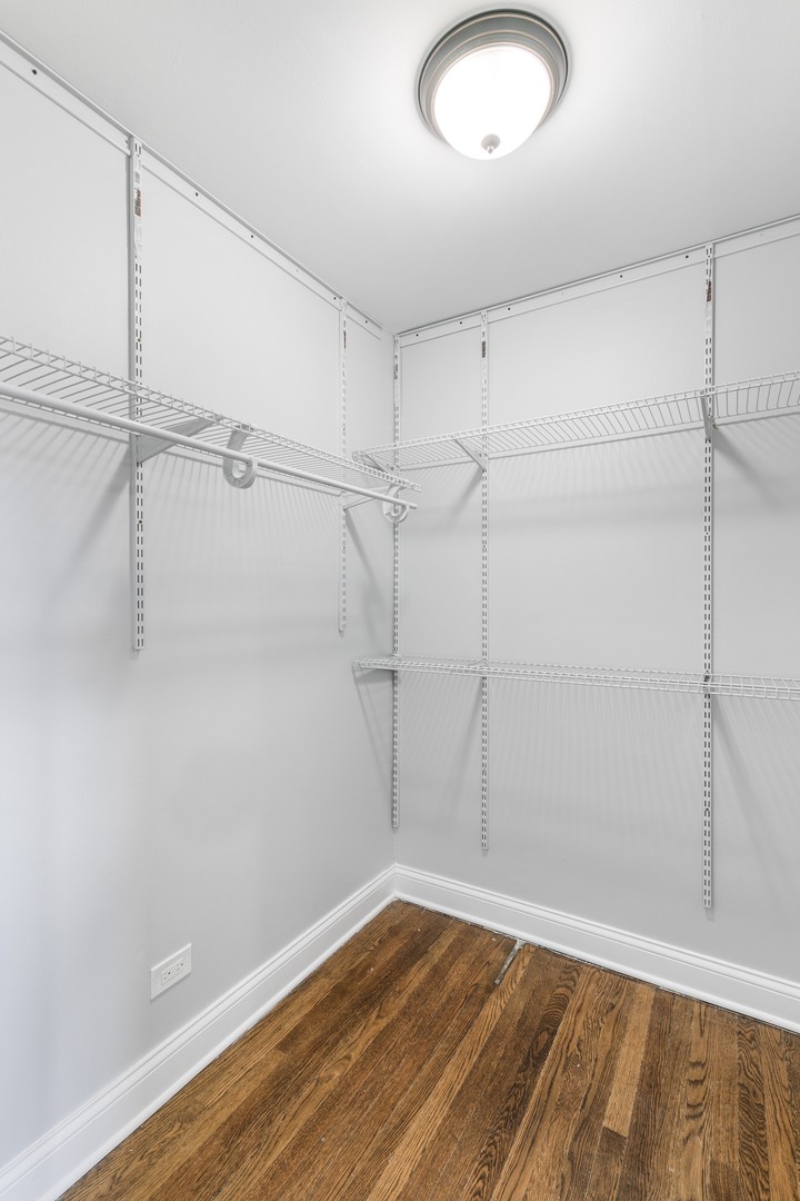 6021 N Winthrop Avenue 508