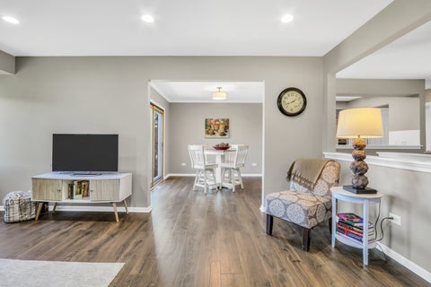 Tiny photo for 826 Shakespeare Drive #30, Grayslake, IL 60030 (MLS # 12706141)