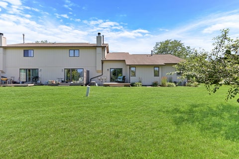 Tiny photo for 826 Shakespeare Drive #30, Grayslake, IL 60030 (MLS # 12706141)