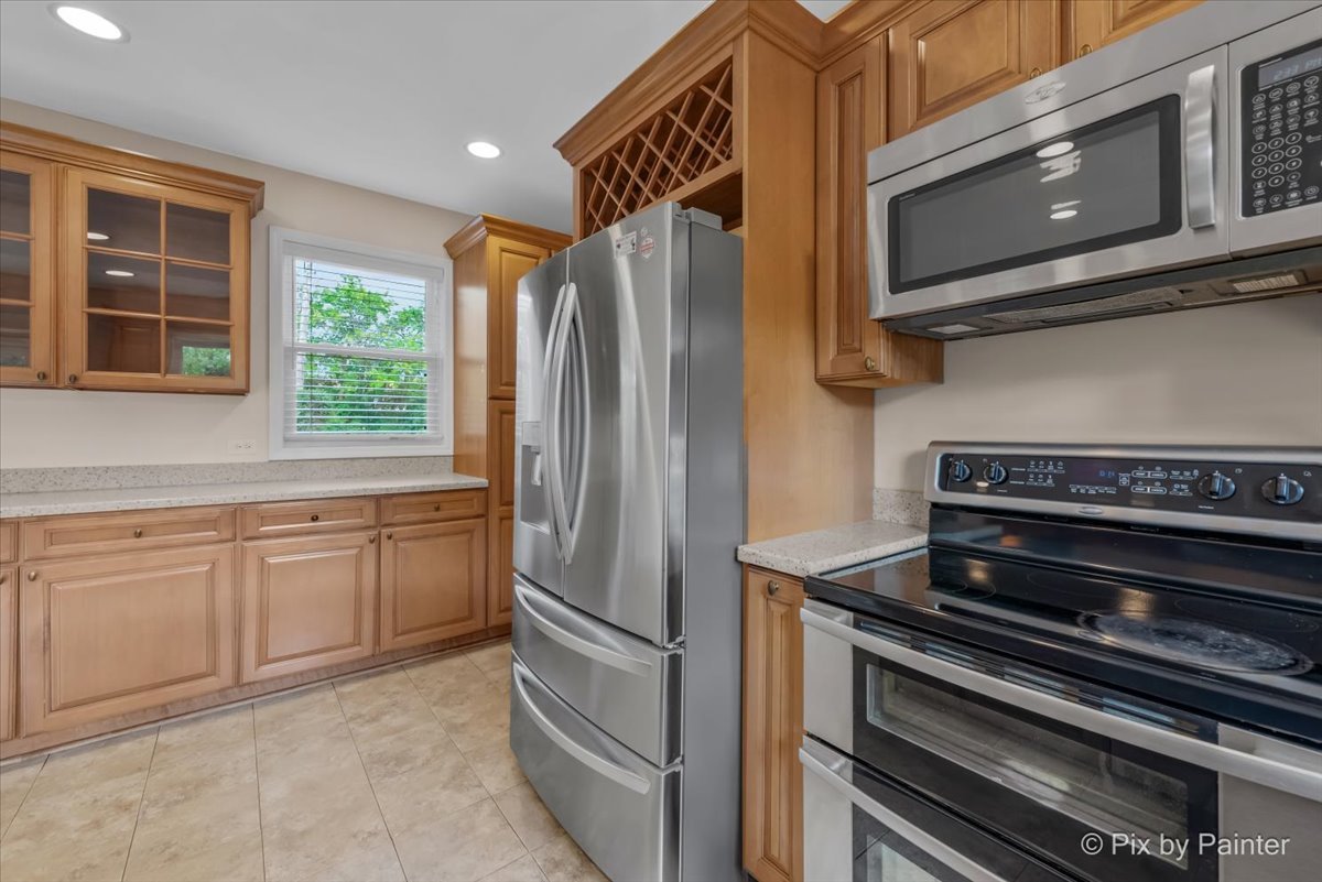 Indian Creek, Illinois 60061, United States, 4 Bedrooms Bedrooms, ,3 BathroomsBathrooms,Residential,Active,216926