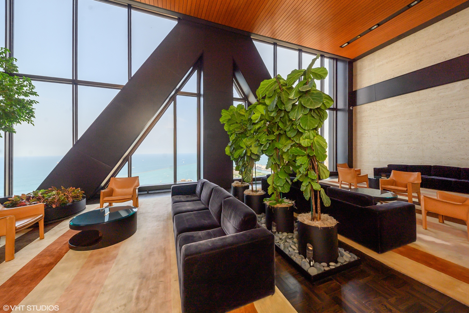 175 E DELAWARE Place 4503