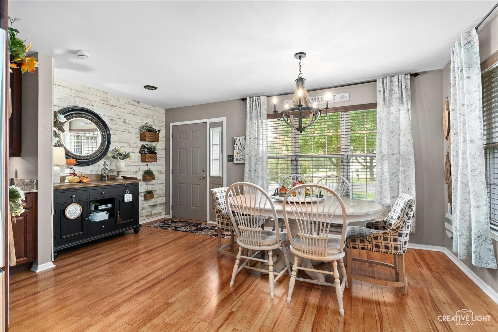 4137 Doe Court