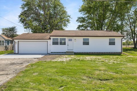 Photo of 10167 Wolf Road, Geneseo, IL 61254 (MLS # 12641319)