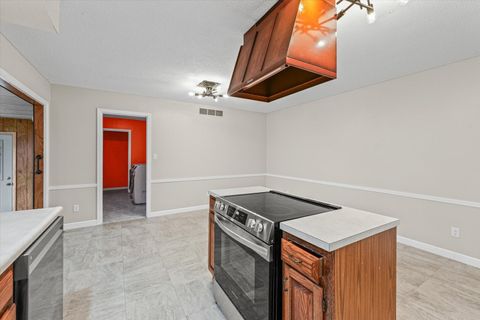 Tiny photo for 3248 Vista Drive, Danville, IL 61832 (MLS # 12588807)