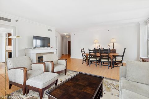 Tiny photo for 25 E Superior Street #2405, Chicago, IL 60611 (MLS # 12527765)