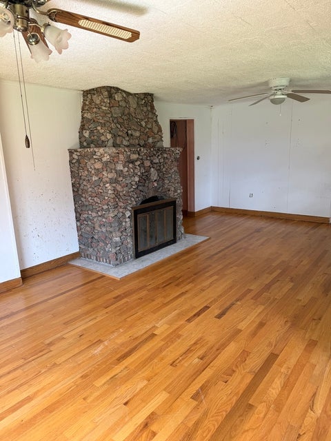 Tiny photo for 39495 N Forest Avenue, Antioch, IL 60002 (MLS # 12685835)
