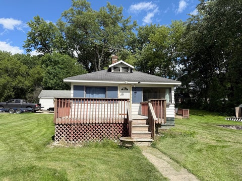 Photo of 39495 N Forest Avenue, Antioch, IL 60002 (MLS # 12685835)