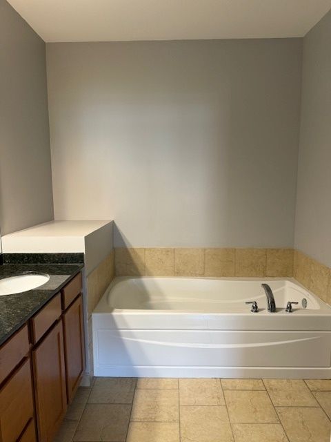 Tiny photo for 275 E Railroad Avenue #301, Bartlett, IL 60103 (MLS # 12475273)