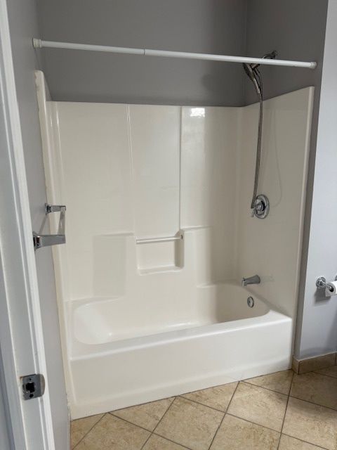 Tiny photo for 275 E Railroad Avenue #301, Bartlett, IL 60103 (MLS # 12475273)