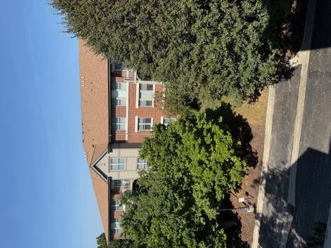 Tiny photo for 275 E Railroad Avenue #301, Bartlett, IL 60103 (MLS # 12475273)