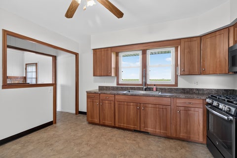 Tiny photo for 3560 E 14th Road, Ottawa, IL 61350 (MLS # 12741188)