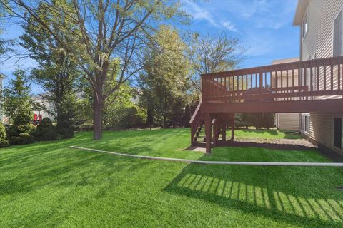 Tiny photo for 1823 S Fallbrook Drive, Round Lake, IL 60073 (MLS # 12481873)