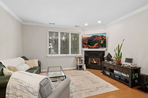 Tiny photo for 4150 N Kenmore Avenue #204, Chicago, IL 60613 (MLS # 12476462)