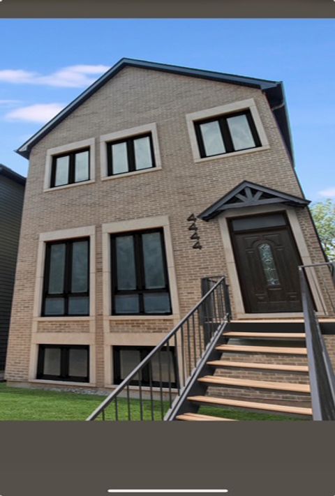 4444 N Greenview Avenue Chicago IL 60640
