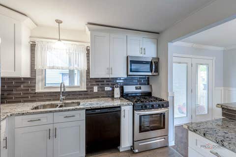 Tiny photo for 8001 S Thomas Avenue, Bridgeview, IL 60455 (MLS # 12740379)