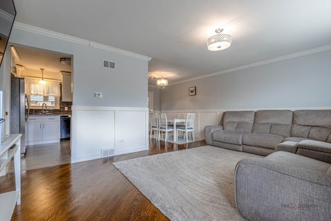Tiny photo for 8001 S Thomas Avenue, Bridgeview, IL 60455 (MLS # 12740379)