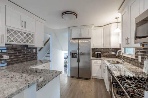Tiny photo for 8001 S Thomas Avenue, Bridgeview, IL 60455 (MLS # 12740379)