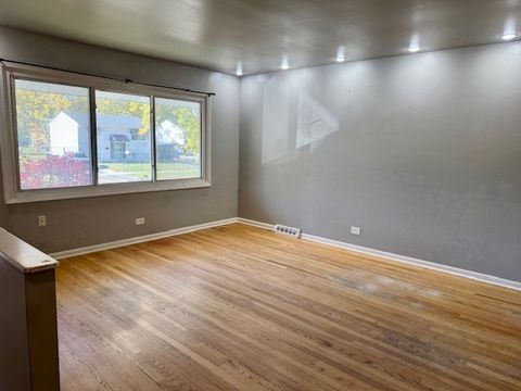 Tiny photo for 16611 Marshfield Avenue, Markham, IL 60428 (MLS # 12510907)