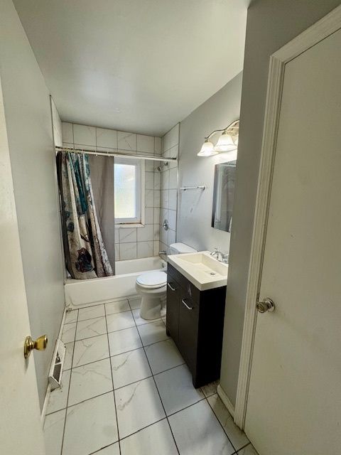 Tiny photo for 16611 Marshfield Avenue, Markham, IL 60428 (MLS # 12510907)