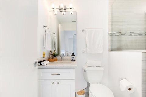 Tiny photo for 103 Home Avenue, Oak Park, IL 60302 (MLS # 12613998)