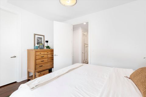 Tiny photo for 103 Home Avenue, Oak Park, IL 60302 (MLS # 12613998)