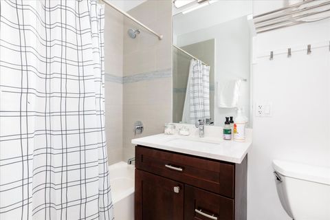 Tiny photo for 103 Home Avenue, Oak Park, IL 60302 (MLS # 12613998)