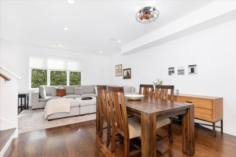 Tiny photo for 103 Home Avenue, Oak Park, IL 60302 (MLS # 12613998)