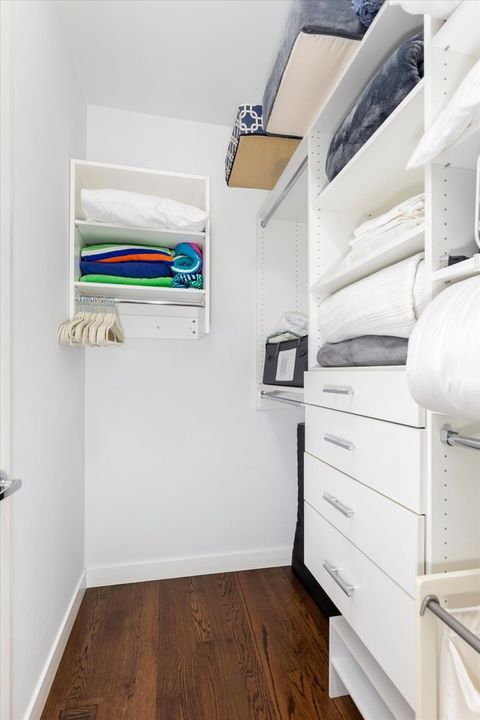 Tiny photo for 103 Home Avenue, Oak Park, IL 60302 (MLS # 12613998)