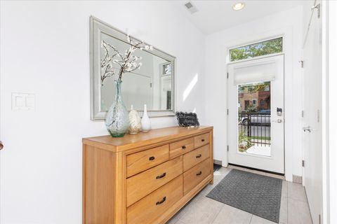 Tiny photo for 103 Home Avenue, Oak Park, IL 60302 (MLS # 12613998)