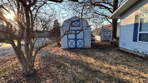 Tiny photo for 1306 E Elm Street, West Frankfort, IL 62896 (MLS # 12551026)