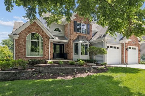 Photo of 5401 Challen Place, Downers Grove, IL 60515 (MLS # 12693628)